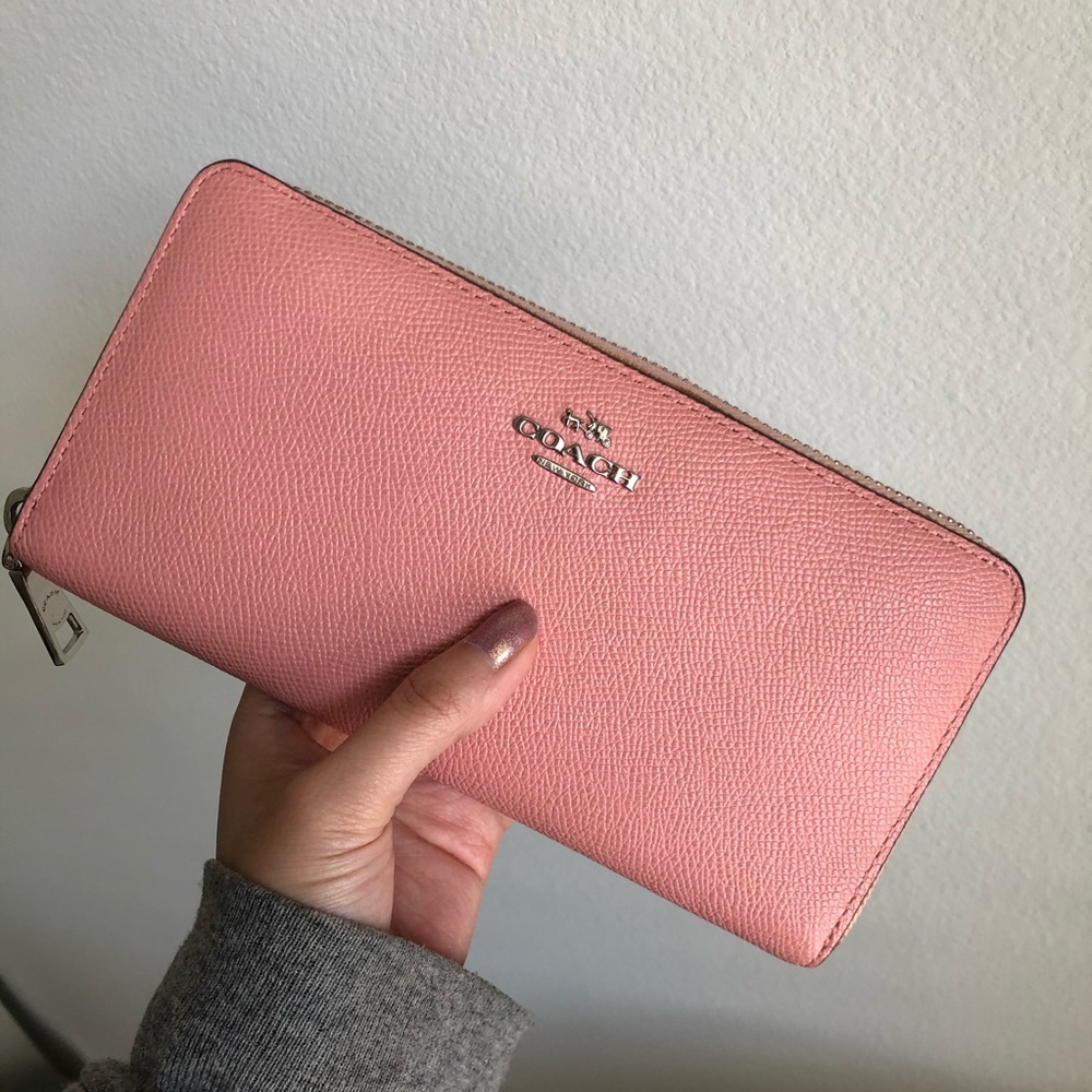 Coach pink wallet